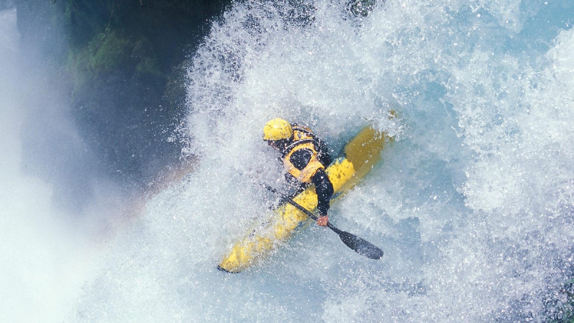 美国队接力换棒精准无误引赞叹，美国队混合接力