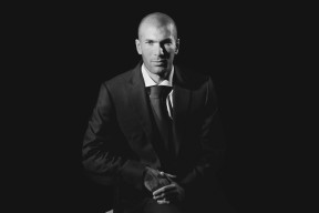 爱游戏中国官方网站平台-“马科斯·梅特罗的进攻与防守完美结合，推动阿根廷美洲狮队向前迈进”